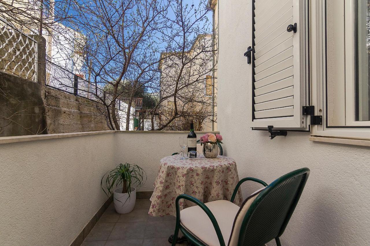 Apartments Erceg Makarska Habitación foto